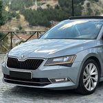 Resmi Galeri görüntüleyicisine yükleyin, Skoda Superb Sis Far Çerçevesi - Krom (2 Parça) | 2015-2019 Arası, SD