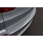 Resmi Galeri görüntüleyicisine yükleyin, BMW X5 E70 Arka Tampon Eşiği - Krom Taşlı | 2007-2013 Arası