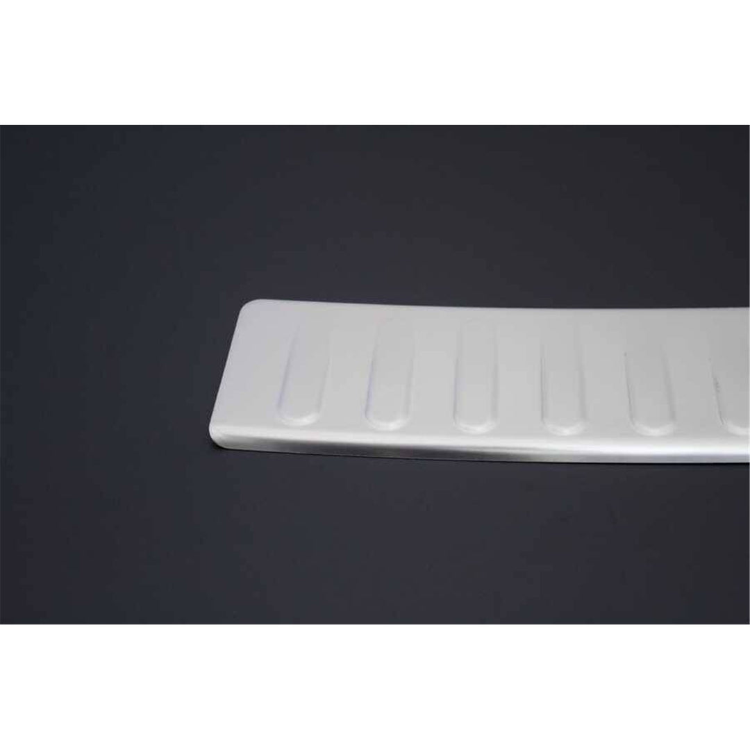 Dacia Duster Arka Tampon Eşiği - Krom Taşlı | 2010-2018 Arası