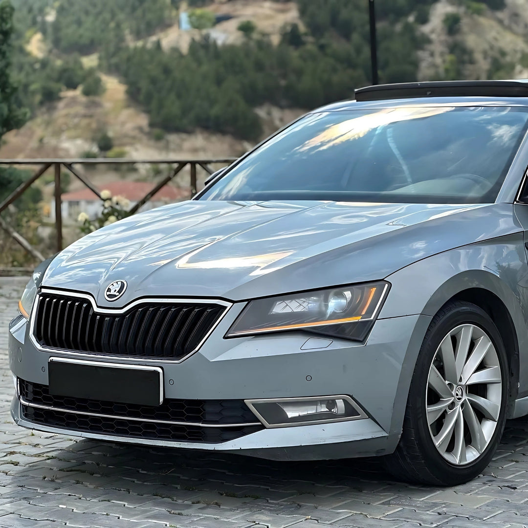 Skoda Superb Sis Far Çerçevesi - Krom (2 Parça) | 2015-2019 Arası, SD