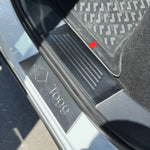 Resmi Galeri görüntüleyicisine yükleyin, TOGG T10X İç Kapı Eşiği - Krom Taşlı ,Formlu (4 Parça) | 2023 ve Sonrası
