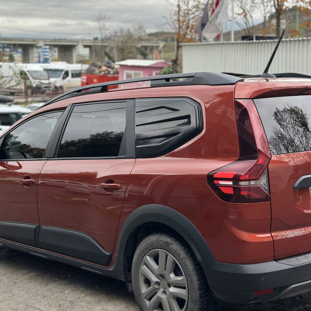Dacia Jogger Arka Cam Kelebek - Vent (2 Parça) | 2022 ve Sonrası