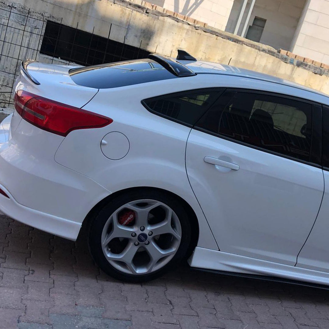 Ford Focus Spoiler Arka Cam Üstü - Siyah | 2010-2018 Arası, SD