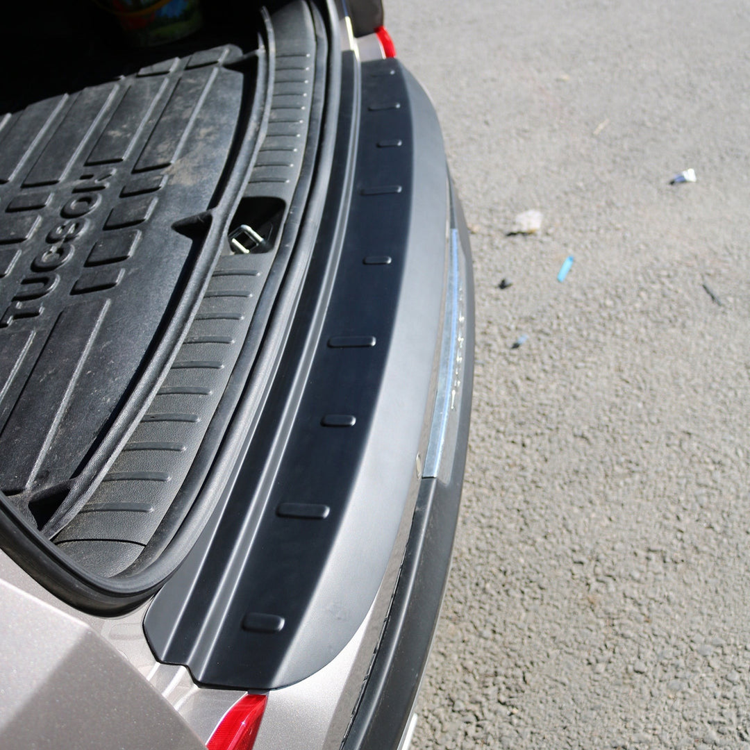 Hyundai Tucson Arka Tampon Eşiği - Mat Siyah | 2015-2020 Arası