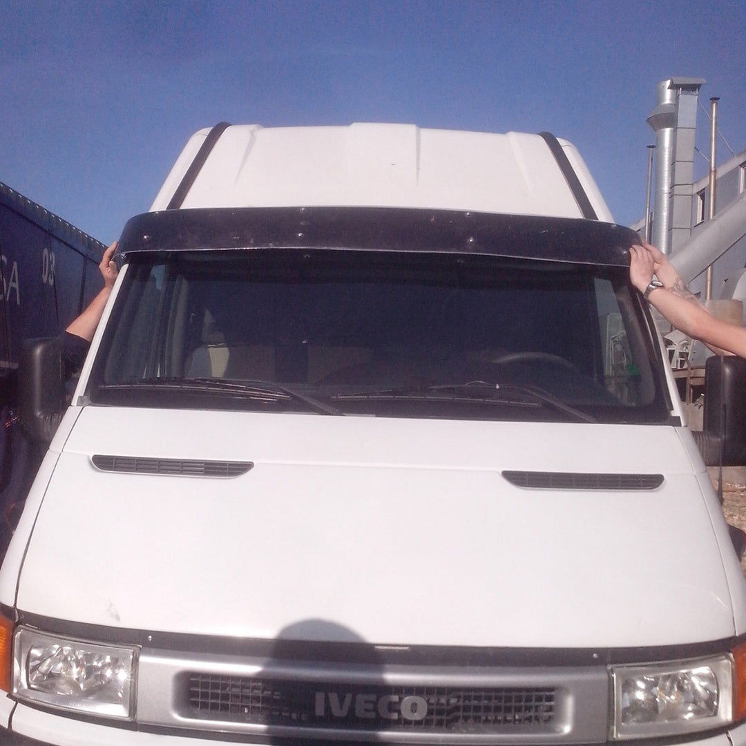 Iveco Daily Ön Cam Güneşliği | 2000 ve Sonrası