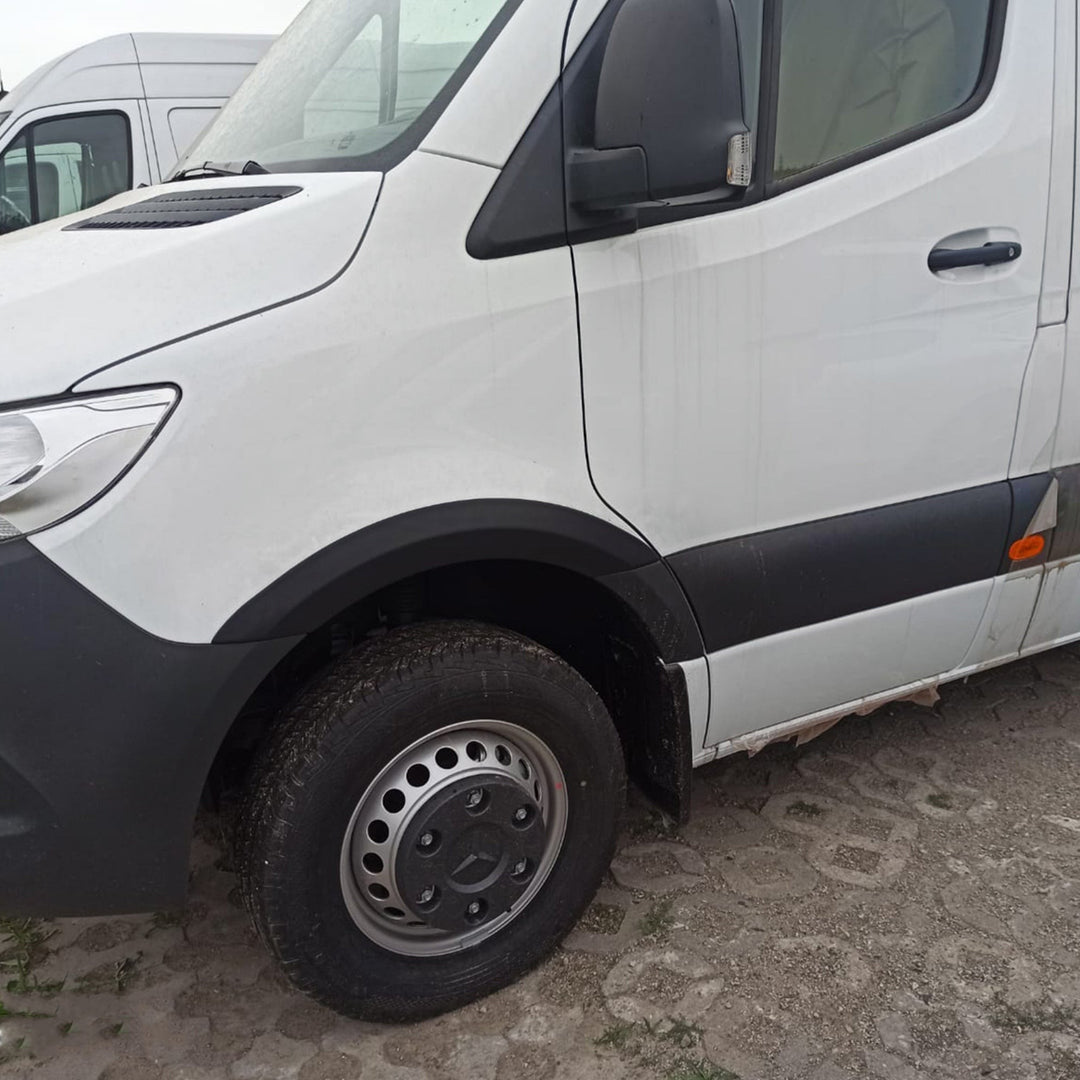 Mercedes Sprinter W907 Dodik Seti - Çamurluk, Suv Model (4 Parça) | 2018 ve Sonrası