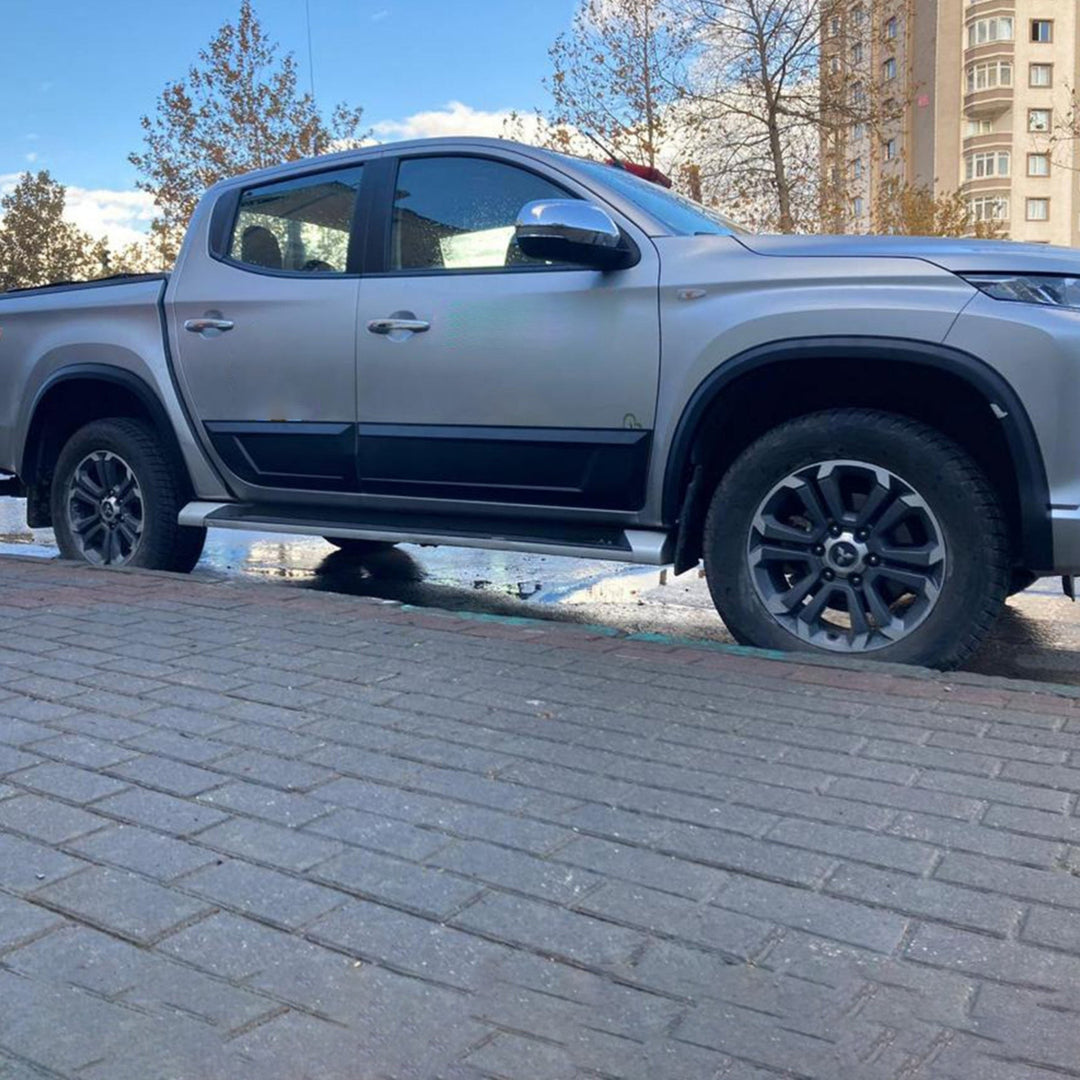 Mitsubishi L200 Dodik Kapı Seti - Dar Model (4 Parça) | 2019 ve Sonrası