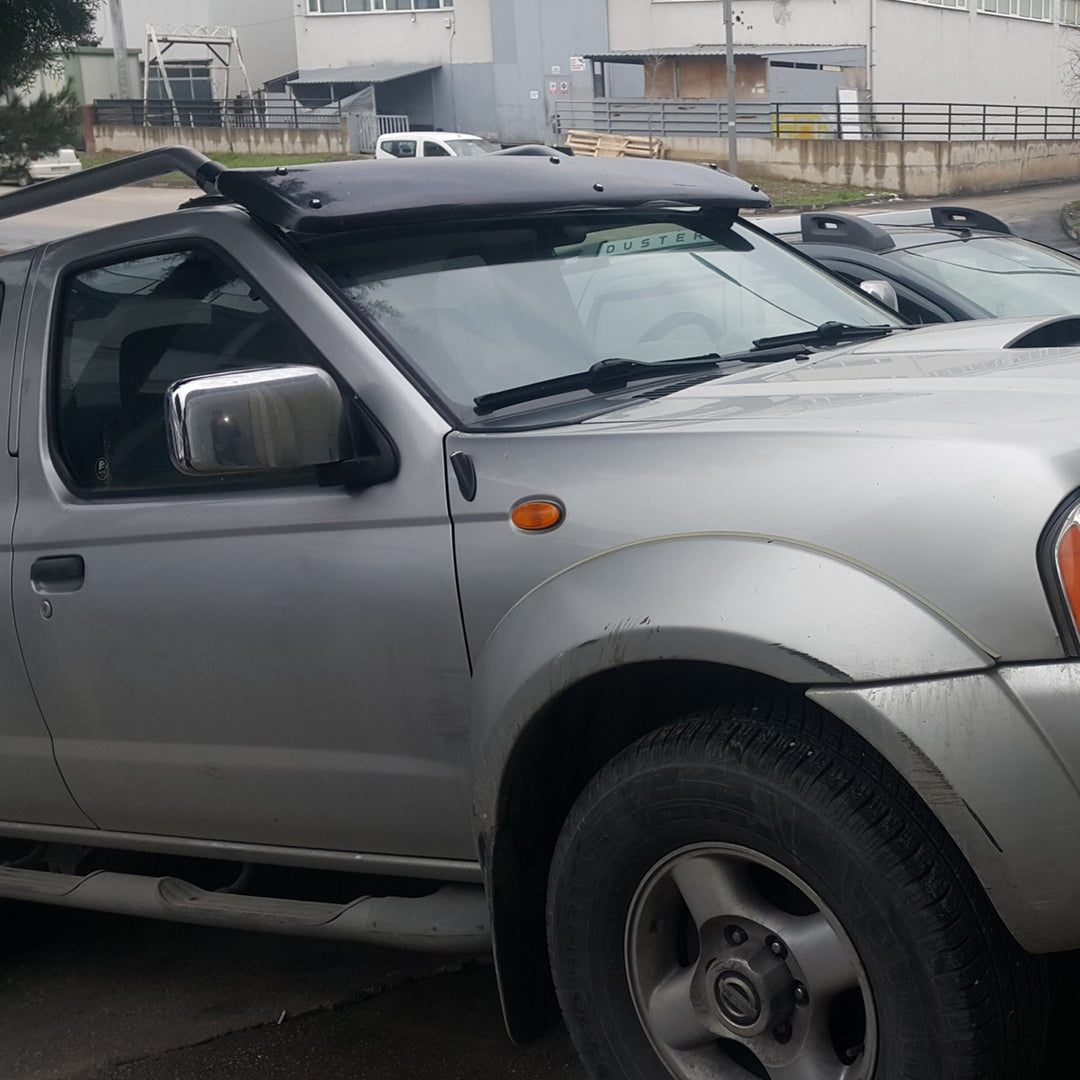 Nissan Navara Ön Cam Güneşliği | 2006-2015 Arası