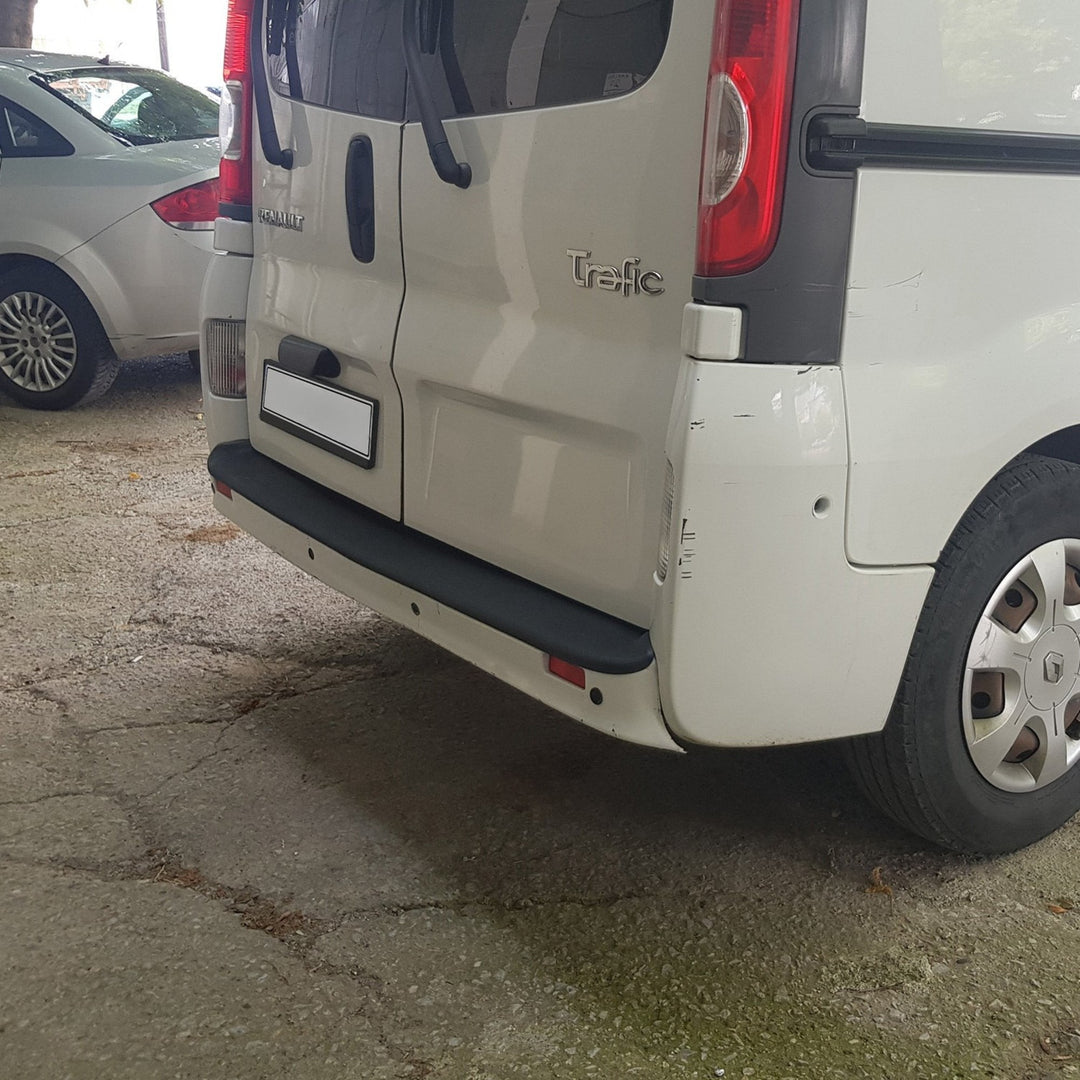 Renault Trafic Arka Tampon Eşiği - Mat Siyah | 2001-2014 Arası