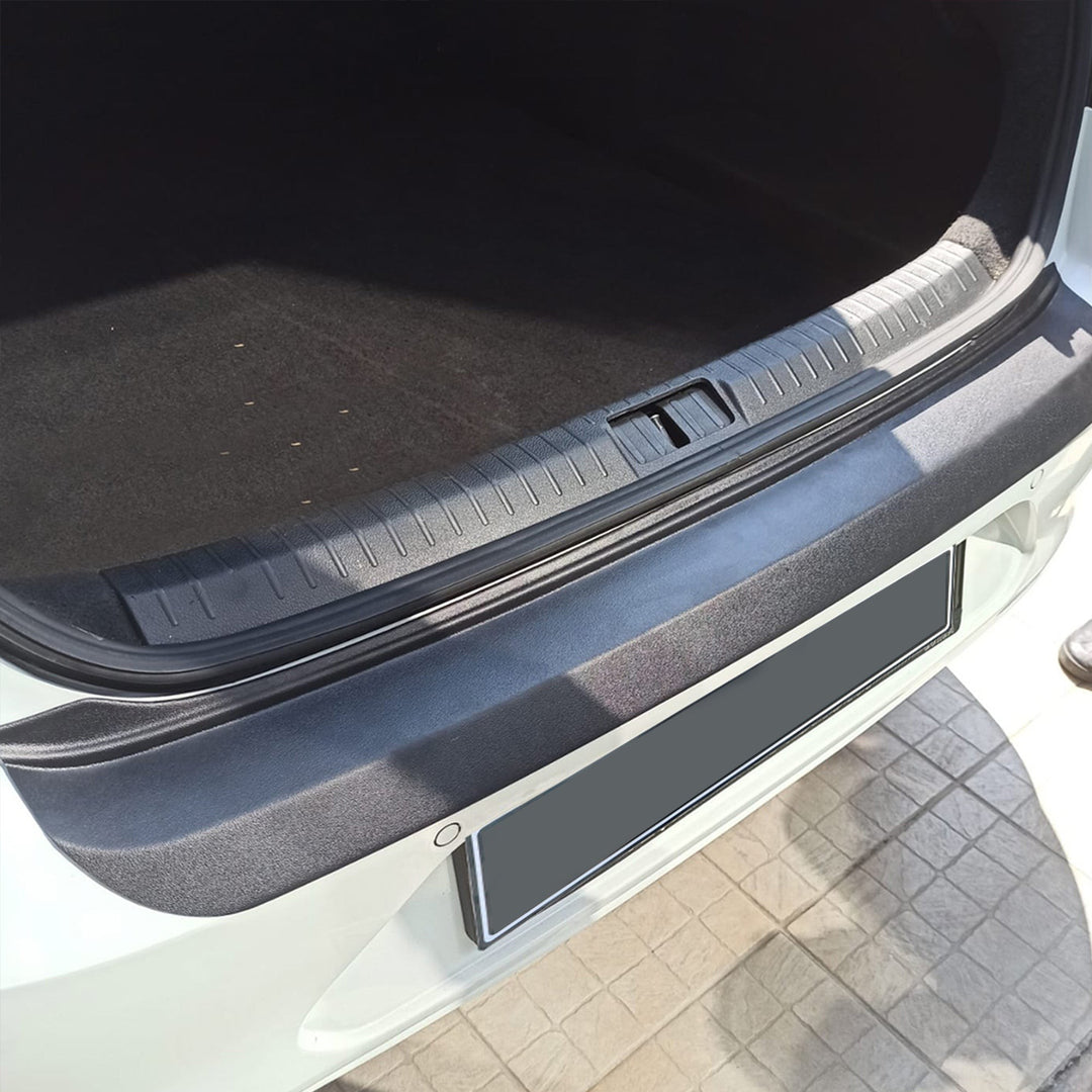 VW Passat B8 Arka Tampon Eşiği - Mat Siyah | 2015 ve Sonrası, SD