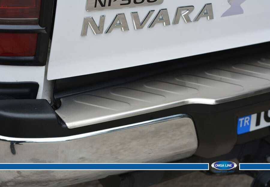 Nissan Navara Arka Tampon Eşiği - Krom Taşlı | 2015 ve Sonrası