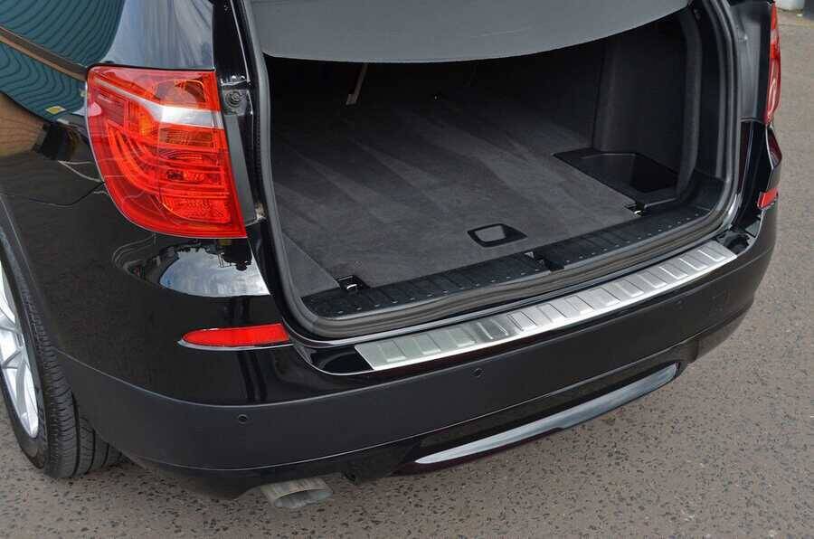 Mercedes B Class W247 Arka Tampon Eşiği - Krom Taşlı | 2018 ve Sonrası, HB