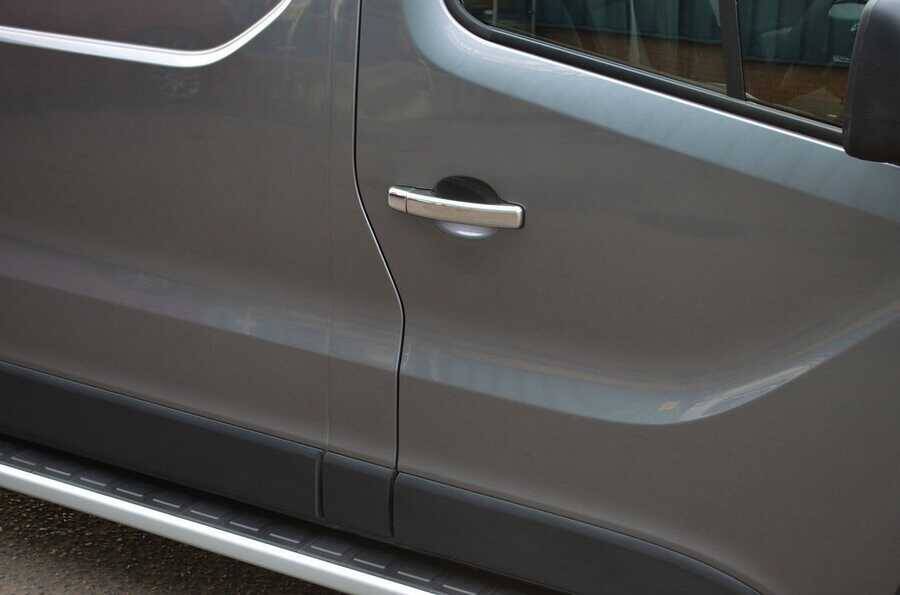 Opel Vivaro B Kapı Kolu - Krom, 4 Kapı (8 Parça) | 2014-2019 Arası