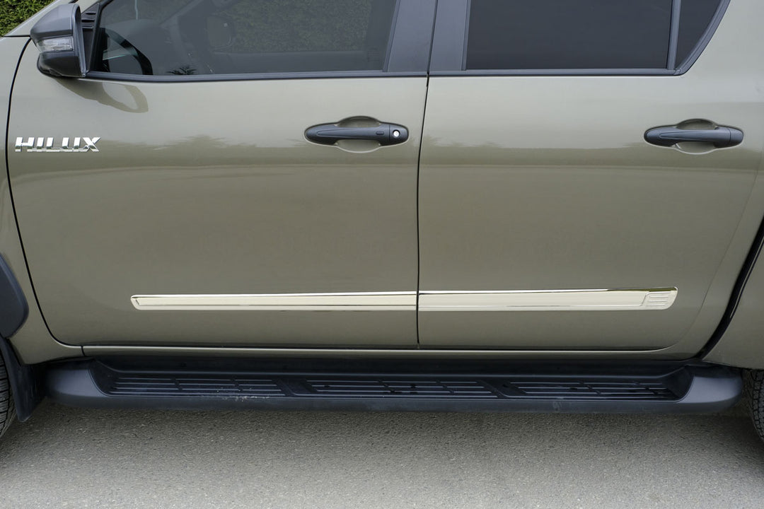 Toyota Hilux Yan Kapı Çıtası - Krom (4 Parça) | 2015 ve Sonrası