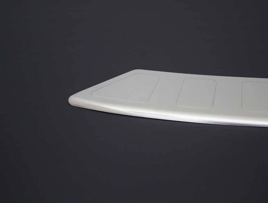 Toyota Verso Arka Tampon Eşiği - Krom Taşlı, Kısa Şase | 2017 ve Sonrası