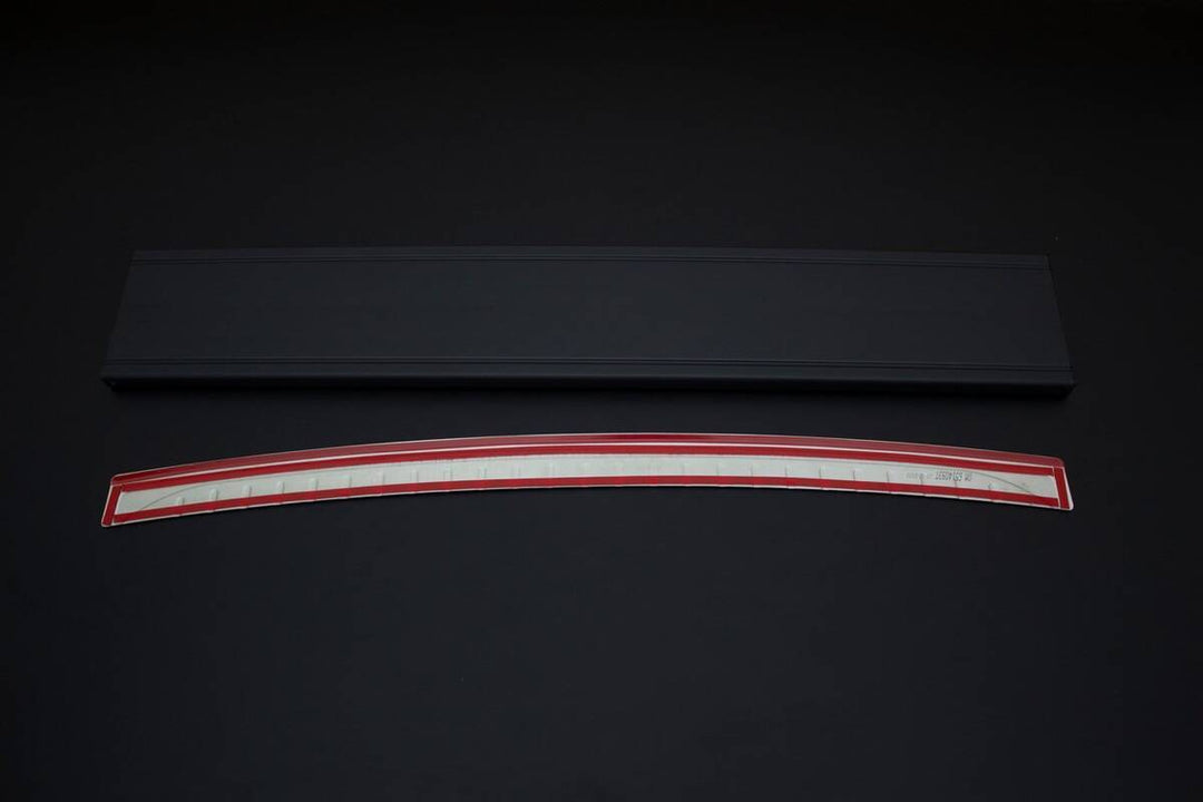 Seat Arona Arka Tampon Eşiği - Krom Taşlı | 2017 ve Sonrası