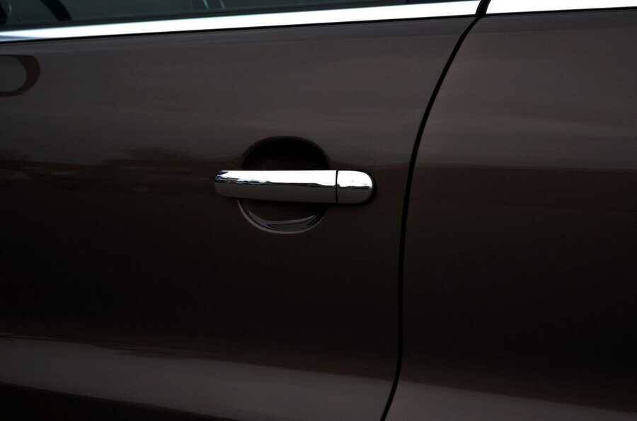 Seat Arona Kapı Kolu - Krom, 4 Kapı (8 Parça) | 2017 ve Sonrası