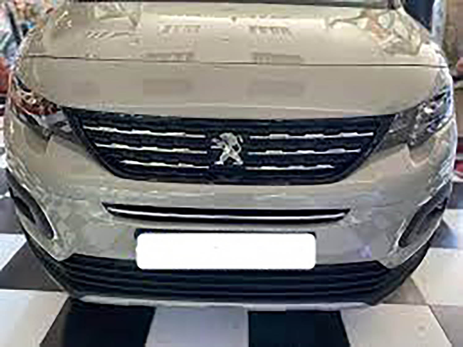 Peugeot Rifter Ön Plaka Üst Çıtası Aksesuarları Detaylı Resimleri, Kampanya bilgileri ve fiyatı - 3